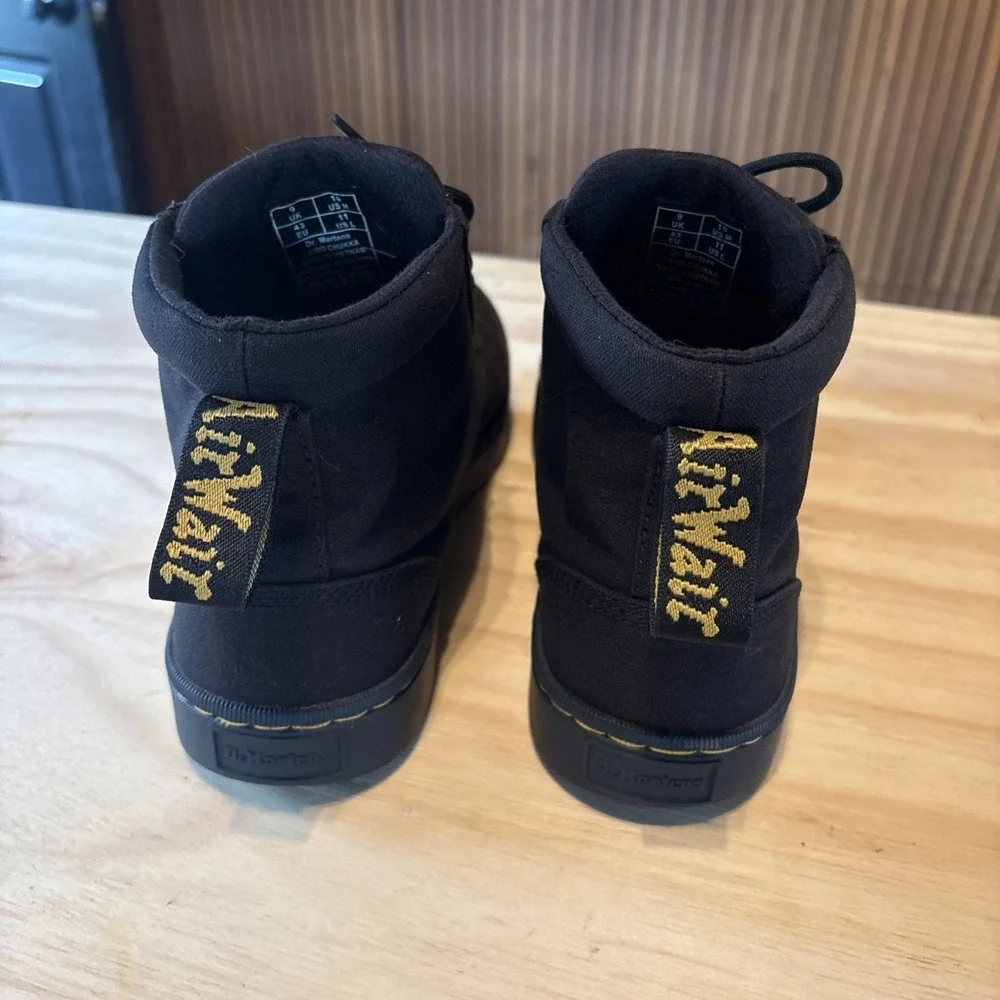 Dr. Martens Cairo Canvas Chukka Boots Men's Sz 10 AW004 Black Very Good Cond.